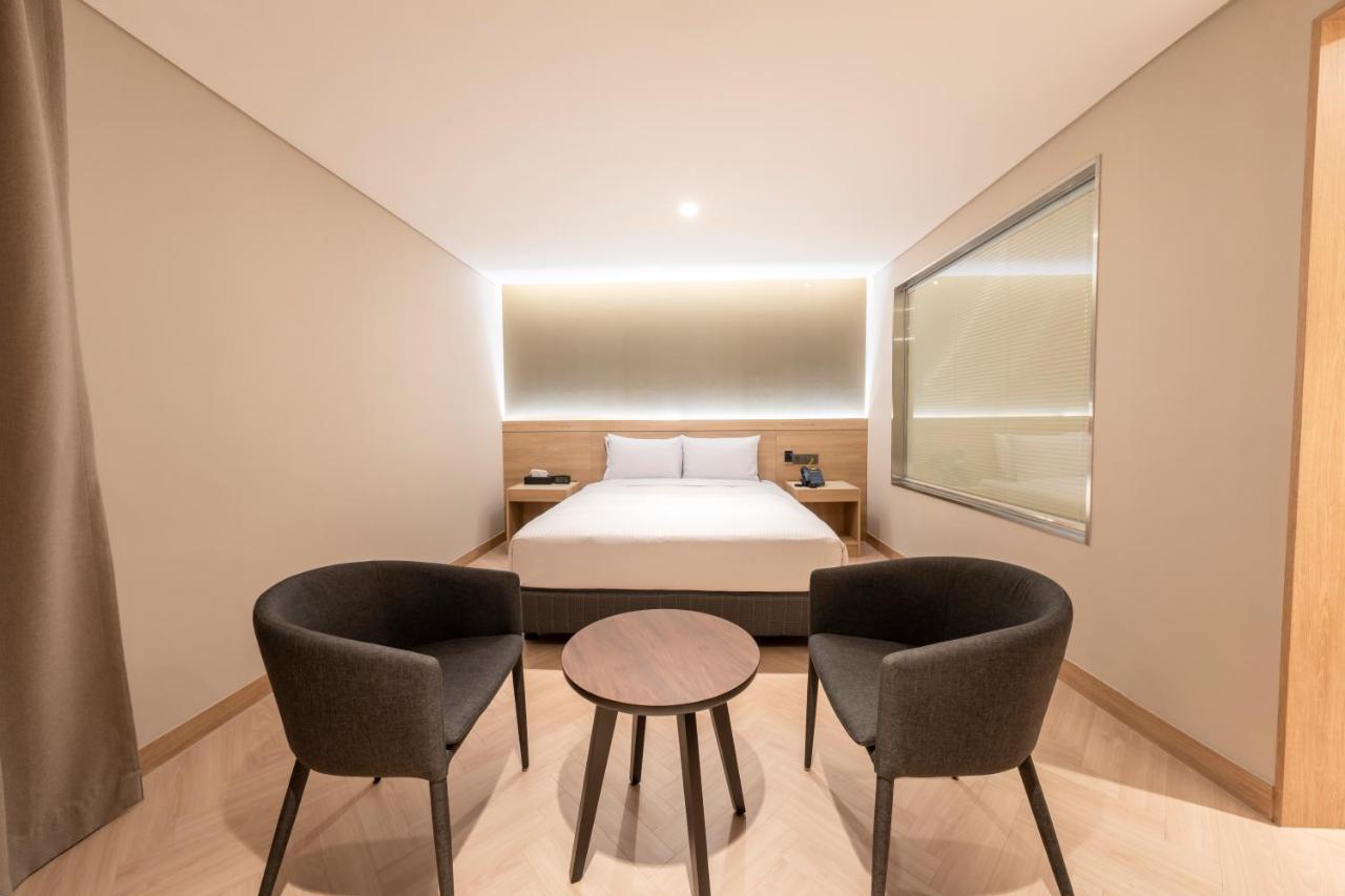 Hotel Foret The Spa Пусан Екстер'єр фото