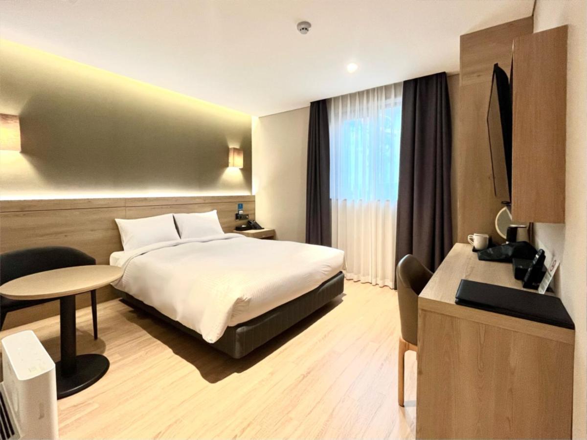 Hotel Foret The Spa Пусан Екстер'єр фото
